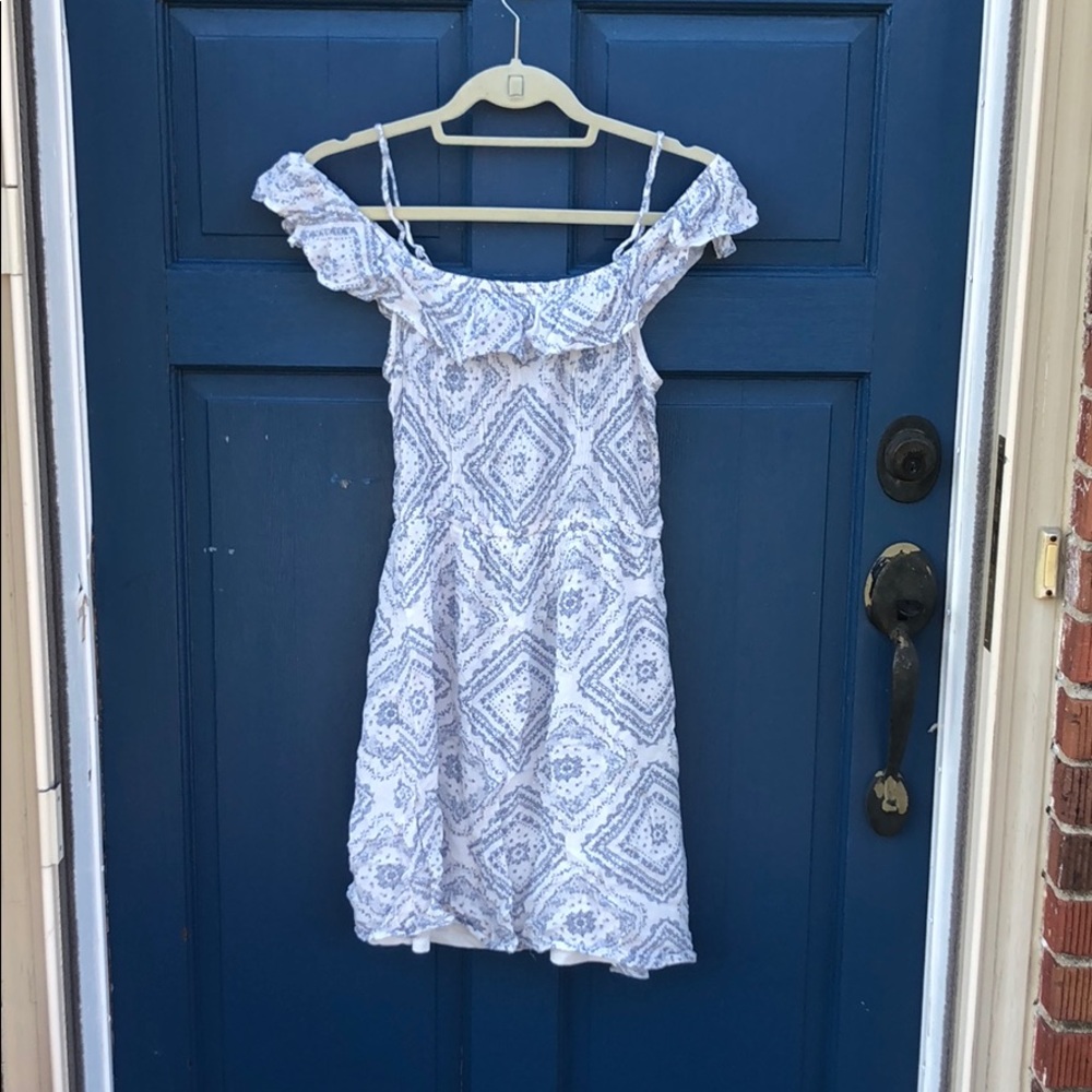 Off the shoulder Patterned Dress